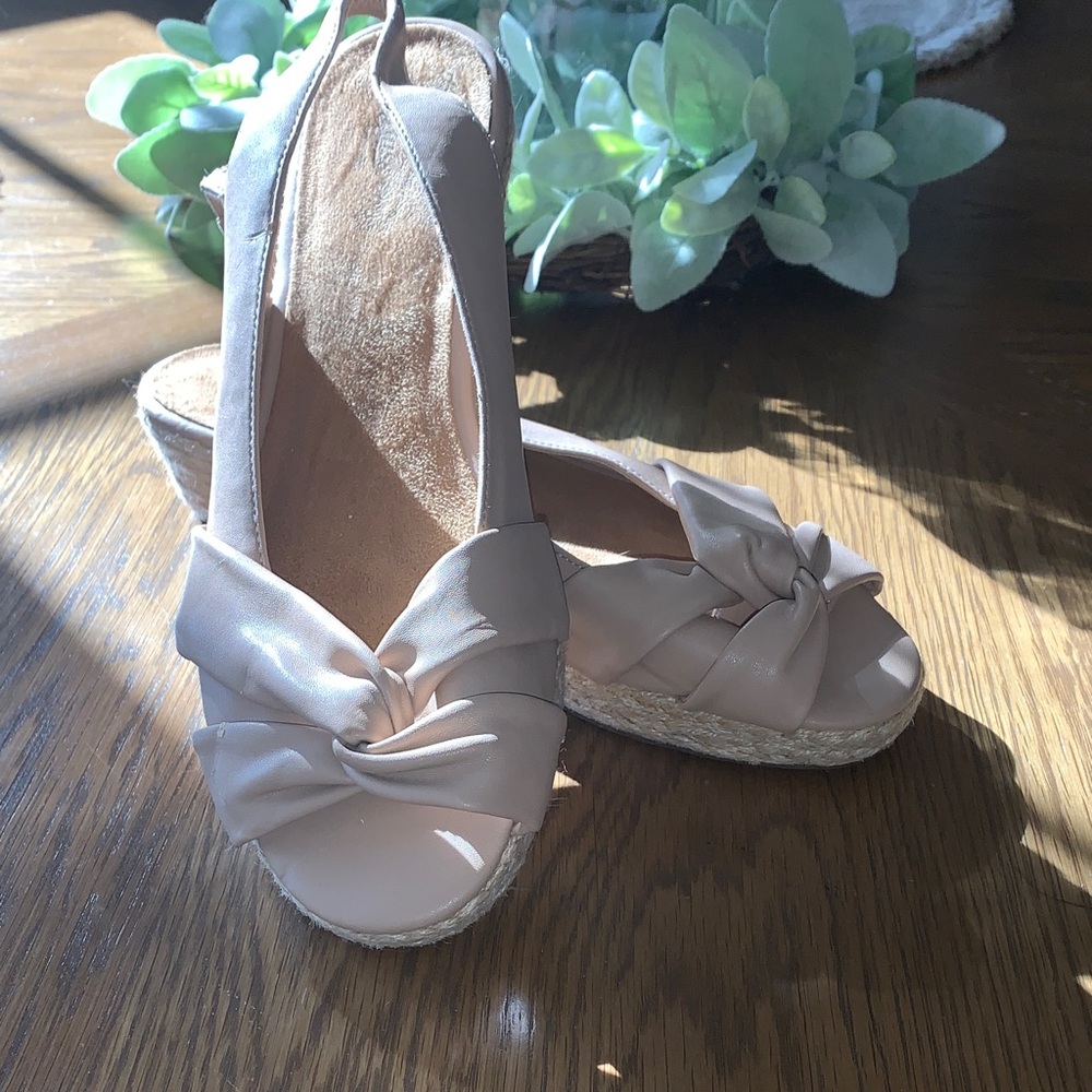 Bass Tan Natalie Sling Back Wedge Open Toe Shoes Size 11
